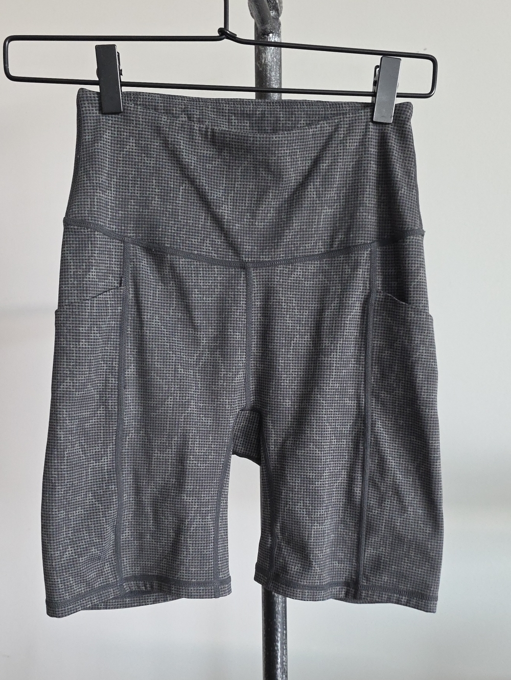 Varley Charcoal Grid High-Rise Bike Shorts